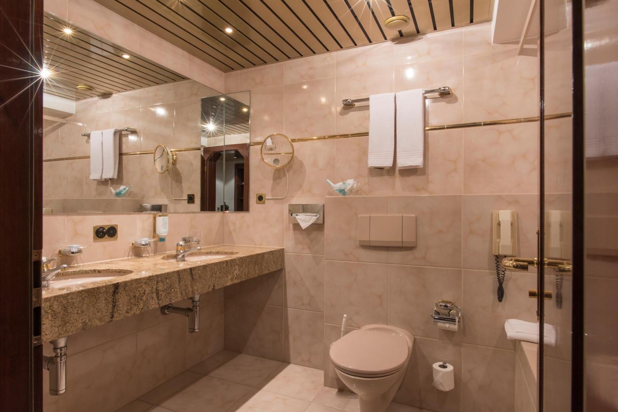 Bad Horn - Hotel & Spa Bilik gambar